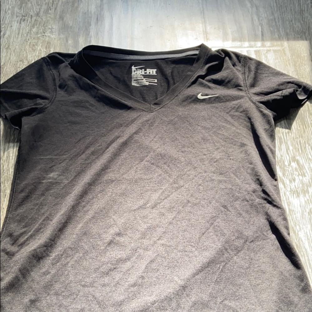 Nike dri for v neck size medium